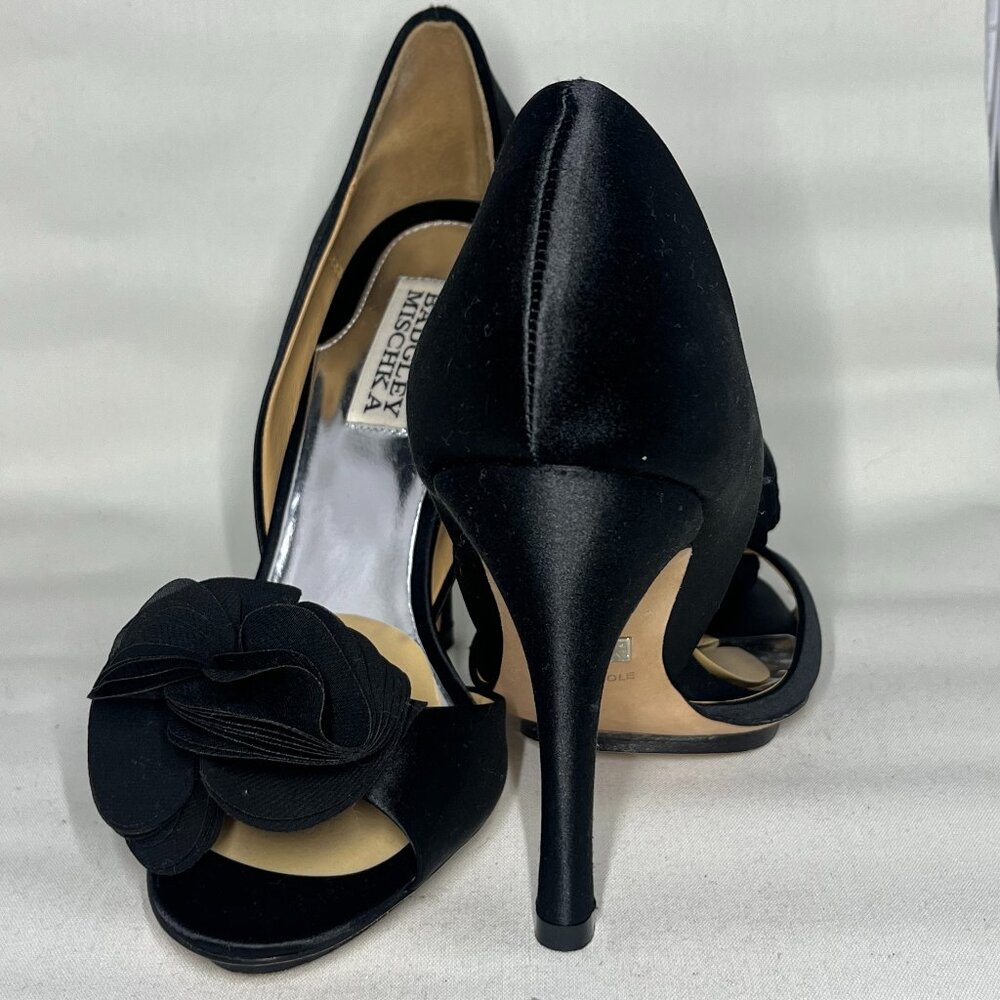 Badgley Mischka Pumps